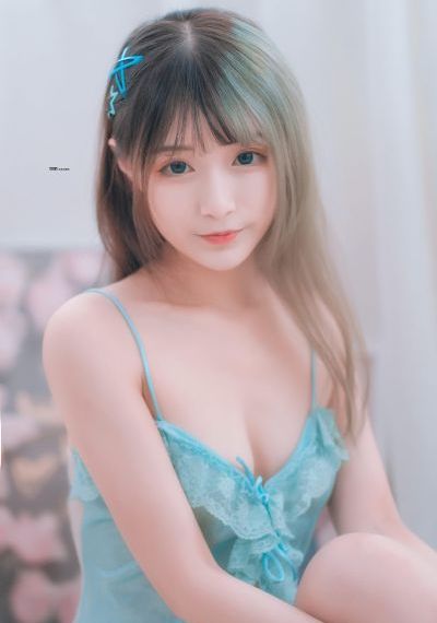 她是我的女儿